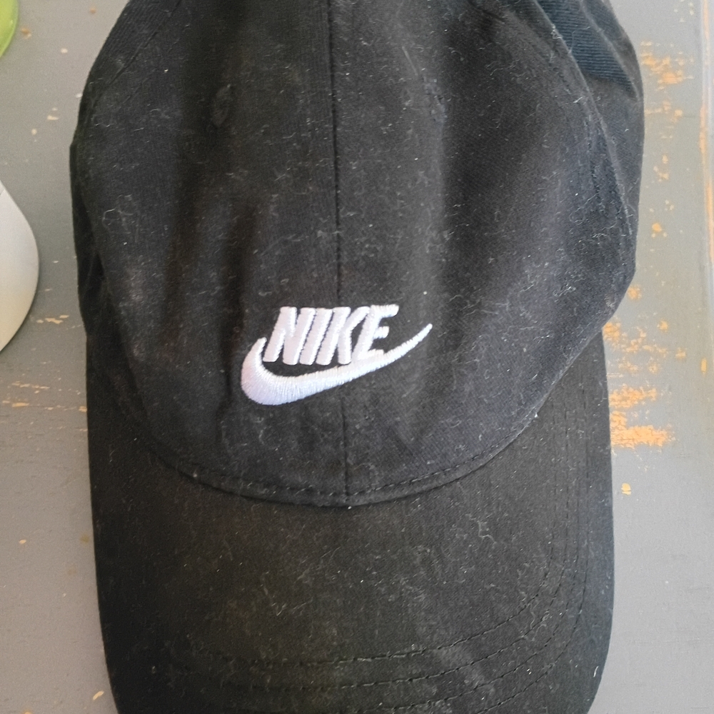 Nike Black and White Logo Cap